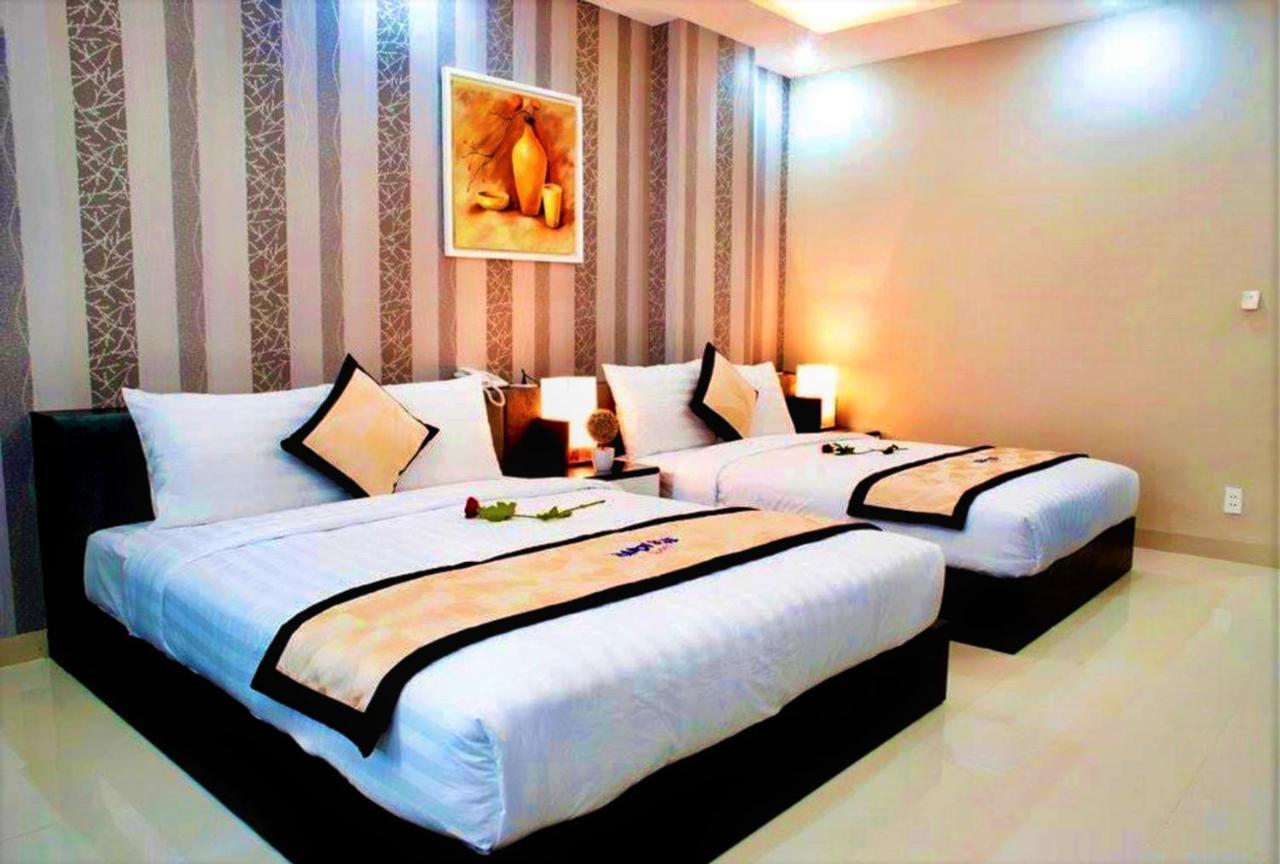 Hanoi Blue Hotel - The Water Front Danang Exterior photo